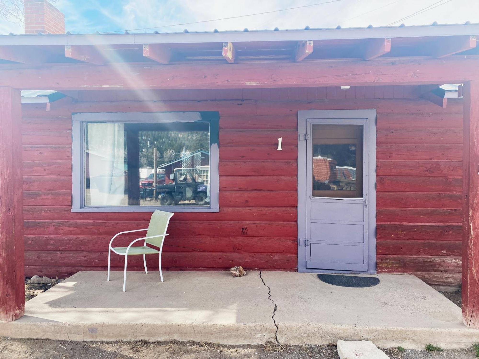 Rainbow Lodge South Fork Room photo